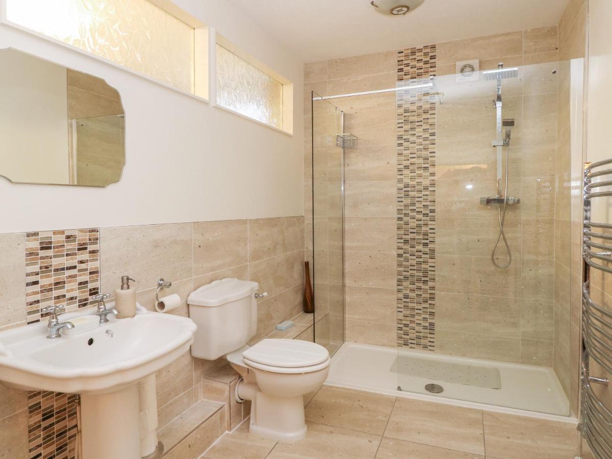 Park Road Apartment Χαρογκέιτ Εξωτερικό φωτογραφία
